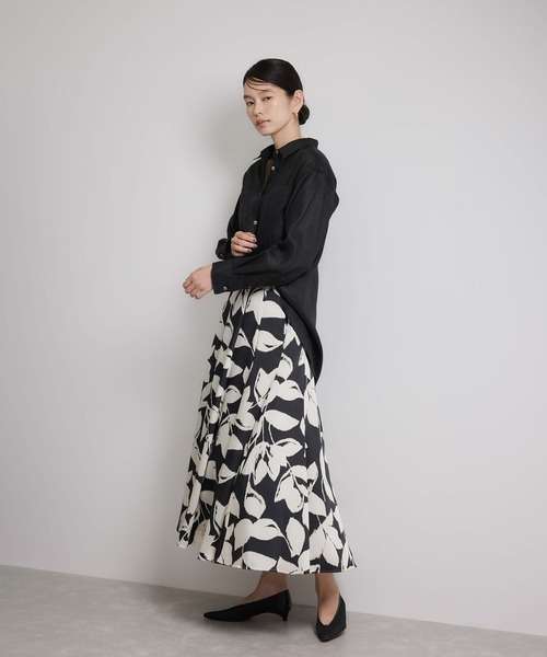 ROPE'(ロペ)の「ヨーロピアンリネンレギュラーシャツ/イージーケア(シャツ/ブラウス・レディース・ブラック/ネイビー/ブラウン/オフホワイト・FREE)」の13枚目の写真