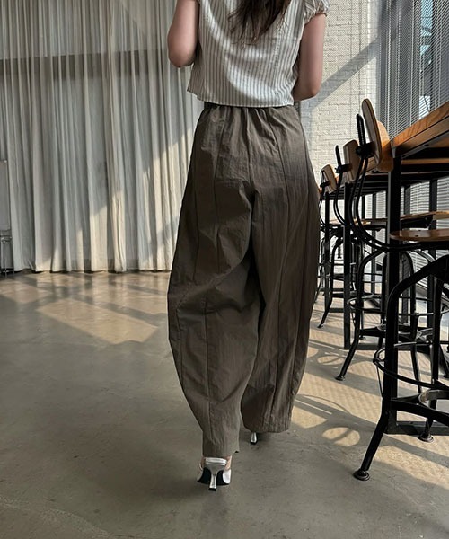 セール】tuck wide panel nylon PT（その他パンツ）｜WILLFULLY