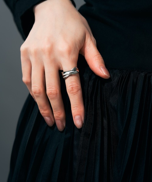 Jewel closet by L&Co.(ジュエルクローゼットバイエルアンドコー)の「プラチナ リング(リング・レディース・シルバー系1/シルバー系・11号/13号/15号)」の9枚目の写真
