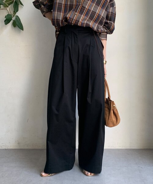 DouDou（ドゥドゥ）の「ストレッチサテンバレルパンツ（その他パンツ・レディース・ベージュ/ブラック・FREE/TM）」の8枚目の写真