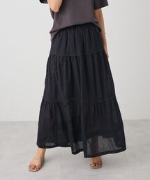 ドット刺繍スカート