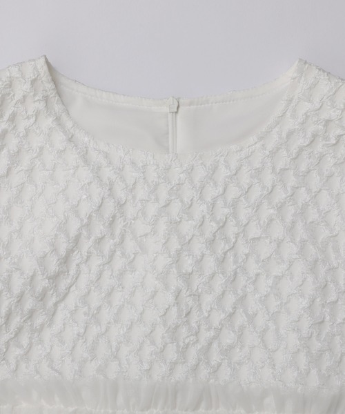 Fit more(フィットモア)の「ジャガード切替チュールトップス(その他トップス・レディース・ブラック/ベージュ/ホワイト・FREE)」の17枚目の写真