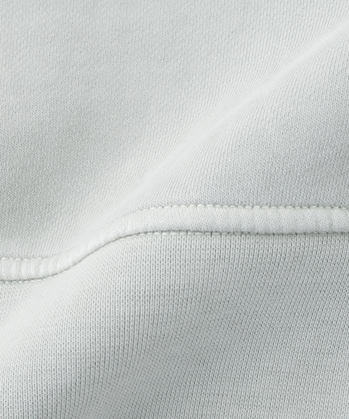 C.P. COMPANY(シーピーカンパニー)の「C.P. Company / シーピーカンパニー SWSHRT C NECK BRS EMZ DIAG FLC(スウェット・メンズ・オレンジ/ベージュ・MEDIUM/SMALL/X-SMALL)」の7枚目の写真