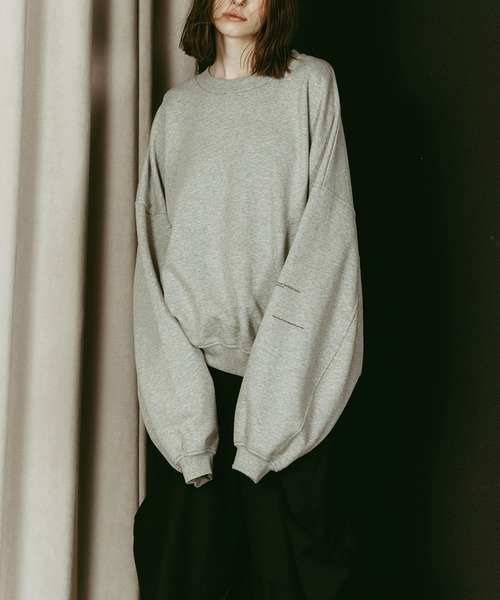 Knuth Marf(クヌースマーフ)の「【Knuth Marf】Kerror design sweat(スウェット・レディース・グレー/ネイビー・FREE)」の20枚目の写真