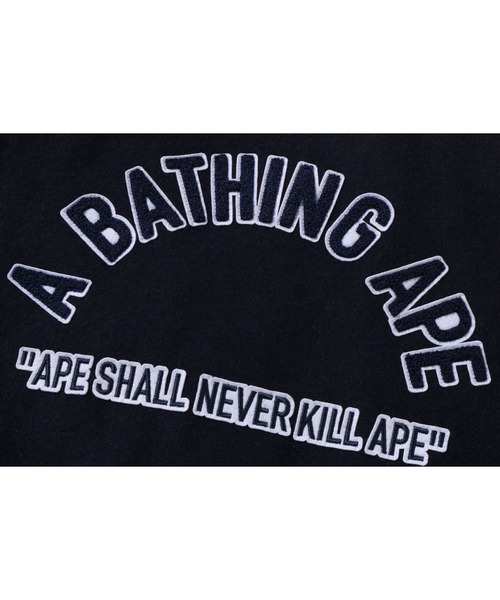 A BATHING APE(アベイシングエイプ)の「A BATHING APE CROPPED VARSITY JACKET(ミリタリージャケット・レディース・ネイビー・MEDIUM/SMALL)」の5枚目の写真
