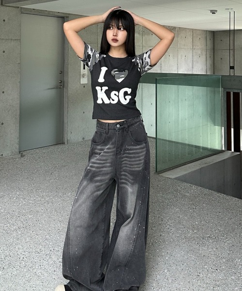 KsG(ケーエスジー)の「カモフラージュLOVEクロップドTシャツ(Tシャツ/カットソー・レディース・ホワイト/ブラック・SMALL/MEDIUM)」の14枚目の写真
