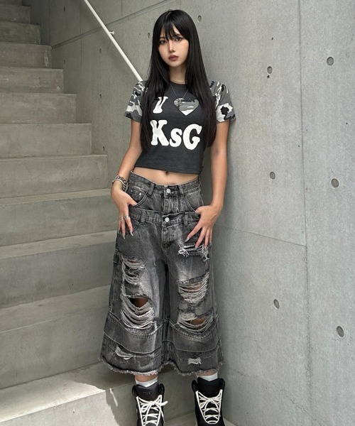 KsG(ケーエスジー)の「カモフラージュLOVEクロップドTシャツ(Tシャツ/カットソー・レディース・ホワイト/ブラック・SMALL/MEDIUM)」の17枚目の写真