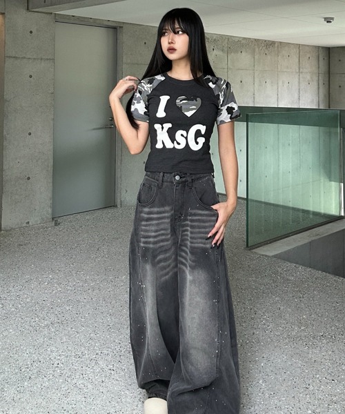 KsG(ケーエスジー)の「カモフラージュLOVEクロップドTシャツ(Tシャツ/カットソー・レディース・ホワイト/ブラック・SMALL/MEDIUM)」の18枚目の写真