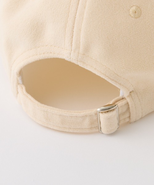 COLLAGE GALLARDAGALANTE（コラージュガリャルダガランテ）の「コットンフェイクスェードキャップ（キャップ・レディース・ブラック/オフホワイト・FREE）」の5枚目の写真