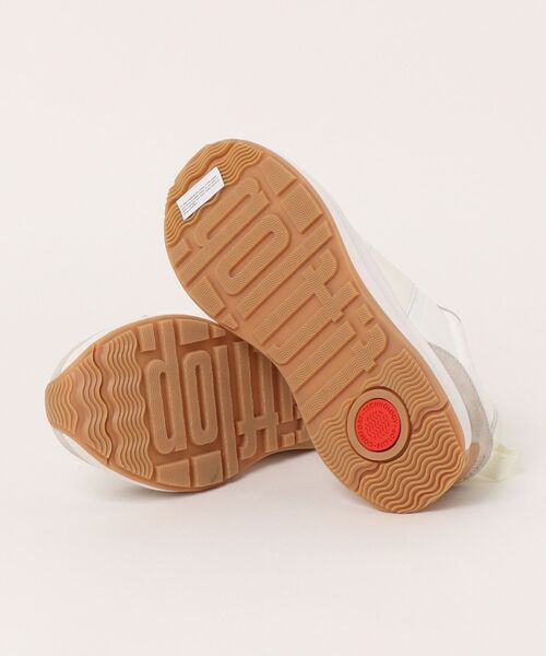 fitflop(フィットフロップ)の「F-MODE FLOW SUEDE-MIX FLATFORM SNEAKERS / F-MODE FLOW スエードミックス フラットフォーム スニーカー(スニーカー・レディース・ライトグレー/ベージュ/ブラック・23cm/24cm/25cm/24.5cm/22.5cm/23.5cm)」の5枚目の写真