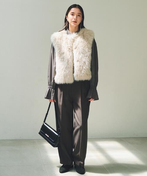 THE SHOP TK （ザ ショップ ティーケー ）の「ベルト付バレルパンツ【セットアップ可】/CAVIANシリーズ（その他パンツ・レディース・ネイビー/チャコールグレー/ブラウン系その他・13/12）」の9枚目の写真