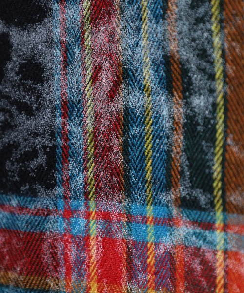 FUNALIVE（ファンアライブ）の「ABETTOR 絞り染め加工ルーズフィットチェックＬＳシャツ（シャツ/ブラウス・メンズ・レッド/ネイビー・XL/L/M）」の11枚目の写真