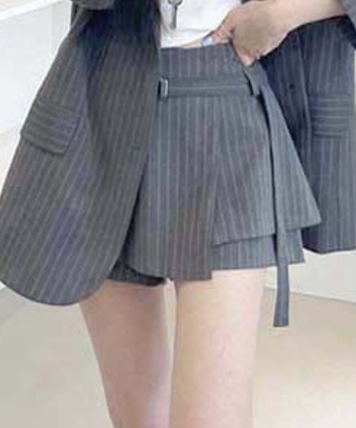 FREE STYLISTS(フリー スタイリスト)の「YUGA_YGMC Striped culottes skirt(スカート・レディース・グレー/ブラック・FREE)」の9枚目の写真