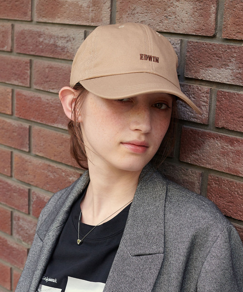 HAT MIKKE(ハットミッケ)の「【EDWIN/エドウィン】配色ロゴ刺しゅうキャップ(キャップ・レディース・グリーン/ピンク/ブラウン/ブラック/ネイビー/オレンジ/ベージュ/キナリ・フリー)」の22枚目の写真