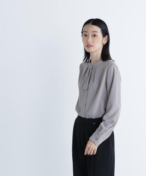 NATURAL BEAUTY BASIC（ナチュラルビューティーベーシック）の「◇タックナロータイブラウス（シャツ/ブラウス・レディース・ブラウン/ライトグリーン/ブルー・SMALL/MEDIUM）」の14枚目の写真