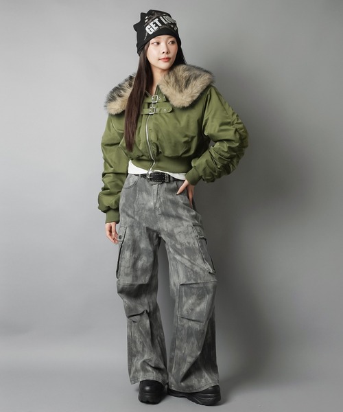 SPINNS(スピンズ)の「ツイルワイドカーゴパンツ/ムラ染め/2サイズ展開(カーゴパンツ・レディース・ブラック/グレー・M/S)」の20枚目の写真