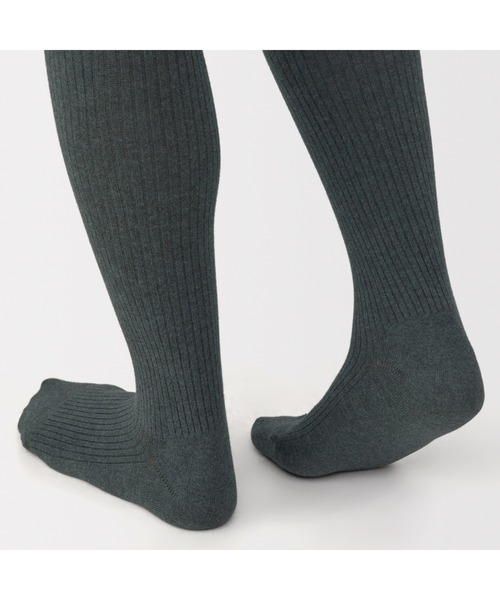 無印良品（ムジルシリョウヒン）の「婦人　足なり直角　かかとに合う　リブ編みタイツ（タイツ/ストッキング・レディース・チャコールグレー/ブラック/ブラウン系/ブラウン系1・S/M/L/XL）」の22枚目の写真
