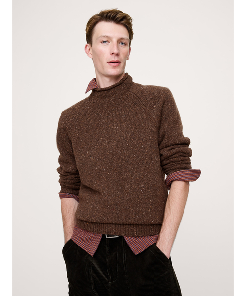 Banana Republic（バナナリパブリック）の「ドネゴール ロールネック セーター（ニット/セーター・メンズ・ブラウン/バーガンディー/イエロー・XL/M/S/L）」の2枚目の写真