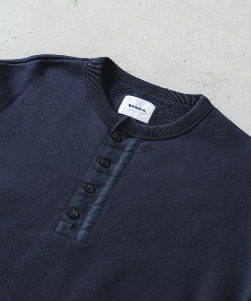 quadro（クオドロ）の「裏毛ナッピング起毛布帛切替ヘンリーネックP/O（Tシャツ/カットソー・メンズ・チャコール/ブラック/キナリ・LARGE/MEDIUM）」の6枚目の写真