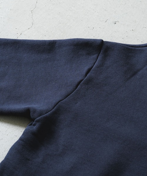 quadro（クオドロ）の「裏毛ナッピング起毛布帛切替ヘンリーネックP/O（Tシャツ/カットソー・メンズ・チャコール/ブラック/キナリ・LARGE/MEDIUM）」の10枚目の写真