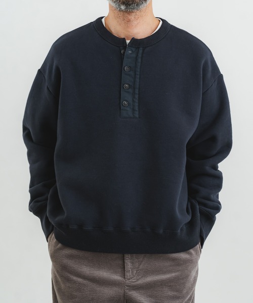 quadro（クオドロ）の「裏毛ナッピング起毛布帛切替ヘンリーネックP/O（Tシャツ/カットソー・メンズ・チャコール/ブラック/キナリ・LARGE/MEDIUM）」の15枚目の写真