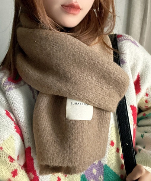 Miniministore(ミニミニストア)の「ニットマフラーカシミア風ネックウォーマー(マフラー・レディース・ワインレッド/ブルー/ダークグレー/イエロー/ミント/ブラウン/ピンク/ホワイト/ライトベージュ/ブラック/カーキ/グレー・FREE)」の5枚目の写真
