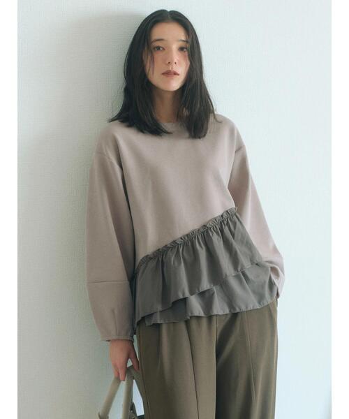 Samansa Mos2 blue(サマンサモスモスブルー)の「ペプラムドッキングプルオーバー(Tシャツ/カットソー・レディース・キナリ/ブラック/ベージュ・F)」の3枚目の写真