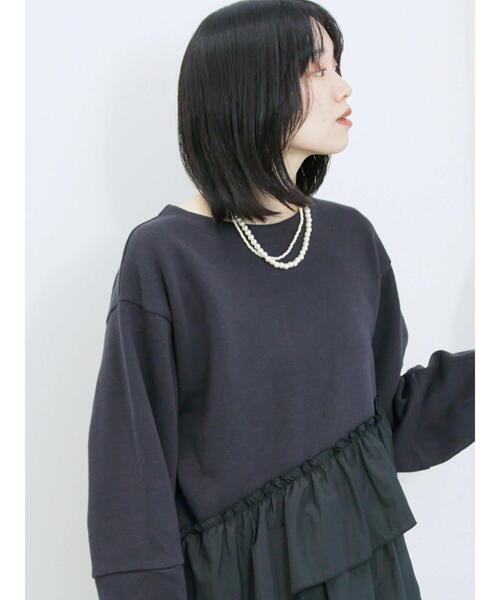 Samansa Mos2 blue(サマンサモスモスブルー)の「ペプラムドッキングプルオーバー(Tシャツ/カットソー・レディース・キナリ/ブラック/ベージュ・F)」の2枚目の写真