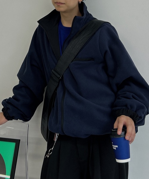 UNDERSTATEMENTs(アンダーステイトメント)の「【ユニセックス】2WAYチェック&フリースリバーシブルブルゾン(ブルゾン・メンズ・ブラック系その他/ブラック・LARGE/MEDIUM)」の18枚目の写真