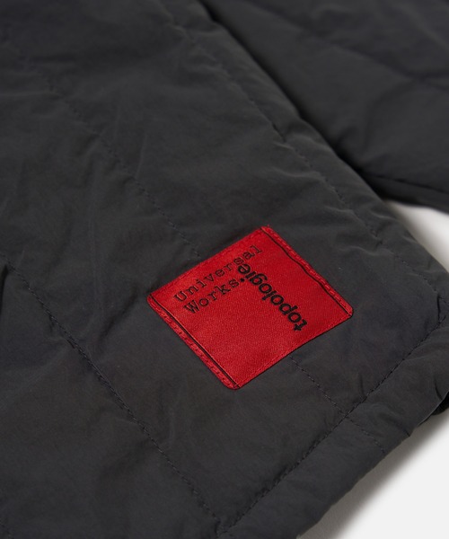Universal Works（ユニバーサルワークス）の「Topologie X Universal Works Quilted Liner Jacket / Charcoal（ナイロンジャケット・レディース・チャコール・X-SMALL/SMALL/MEDIUM）」の7枚目の写真