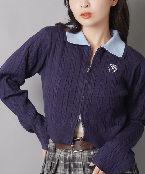 SPINNS（スピンズ）の「襟付き長袖ダブルジップカーディガン/エンブレム刺繍（カーディガン/ボレロ・レディース・アイボリー/ボルドー/ネイビー・ONESIZE）」の5枚目の写真