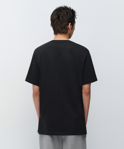MUSINSA STANDARD（ムシンサスタンダード）の「レイヤードクルーネックTシャツ_通常丈 [ブラック]（Tシャツ/カットソー・メンズ・その他・SMALL/MEDIUM/LARGE/X-LARGE/XX-LARGE/X-SMALL）」の3枚目の写真
