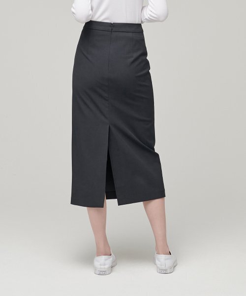 MUSINSA STANDARD WOMAN(ムシンサスタンダードウーマン)の「レディースハイウエストロングスカート【グレー】(スカート・レディース・その他・SMALL/MEDIUM/LARGE/X-SMALL)」の2枚目の写真
