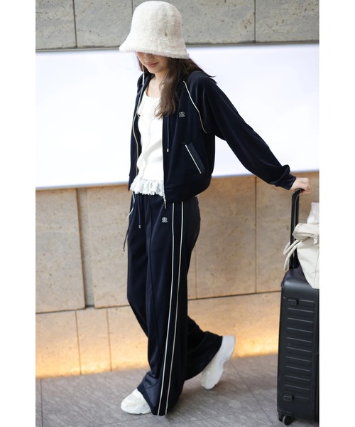 Rirandture(リランドチュール)の「クロップドラインフーディー(Tシャツ/カットソー・レディース・ネイビー・1/2)」の6枚目の写真