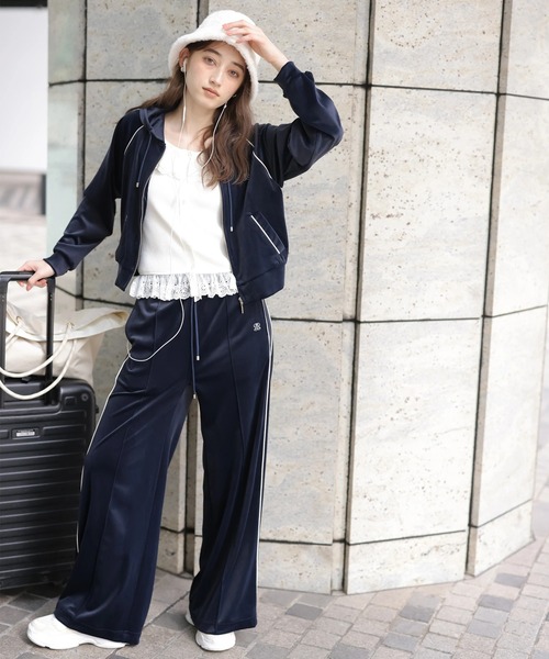 Rirandture(リランドチュール)の「クロップドラインフーディー(Tシャツ/カットソー・レディース・ネイビー・1/2)」の8枚目の写真