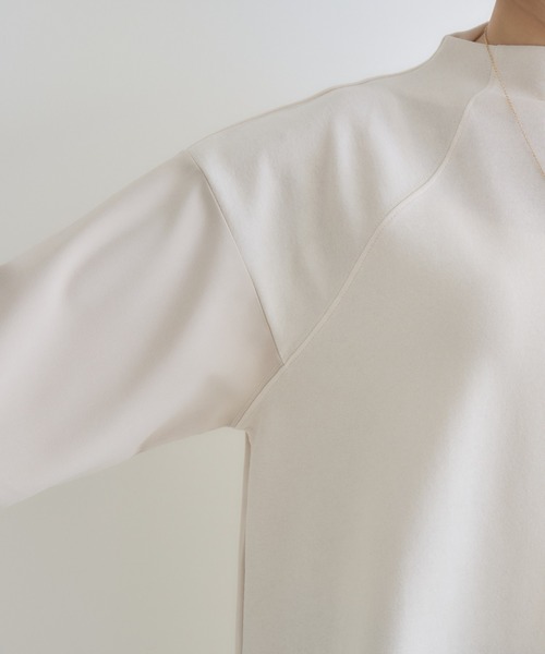 KATHARINE ROSS（キャサリンロス）の「【KATHARINE ROSS】モックネックダンボールプルオーバー（Tシャツ/カットソー・レディース・チャコールグレー/ベージュ・MEDIUM）」の18枚目の写真