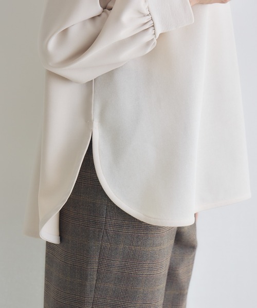 KATHARINE ROSS（キャサリンロス）の「【KATHARINE ROSS】モックネックダンボールプルオーバー（Tシャツ/カットソー・レディース・チャコールグレー/ベージュ・MEDIUM）」の19枚目の写真