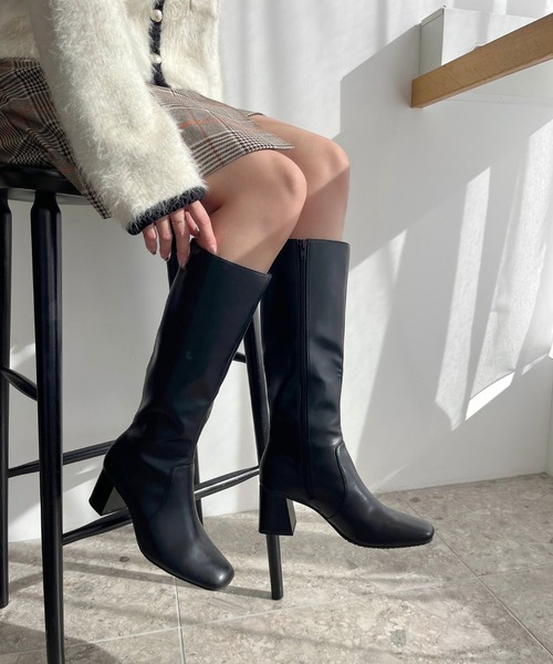 ORiental TRaffic（オリエンタルトラフィック）の「【 美脚 】 スクエアトゥ チャンキー ヒール ロングブーツ /51501 太め（ブーツ・レディース・ブラック/ブラウン・S/M/L/LL/SS/3L）」の2枚目の写真