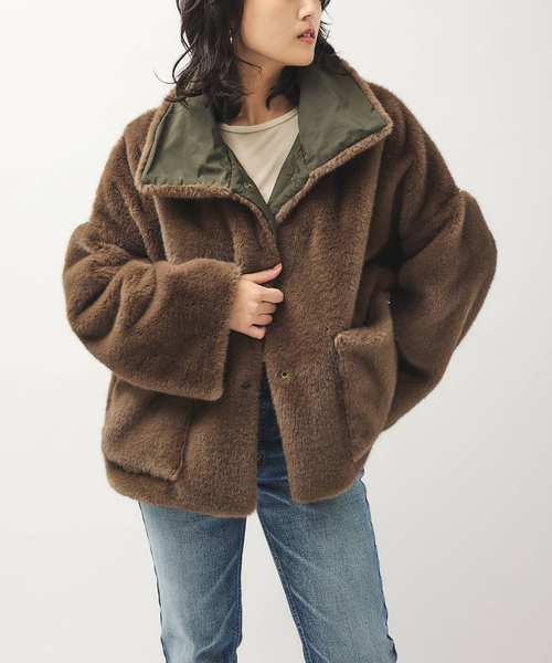 collection PRIVEE?(コレクションプリヴェ)の「【COLLECTION PRIVEE?】 WOMAN ECO-FUR JACKET:ジャケット(その他アウター・レディース・カーキ・42)」の5枚目の写真
