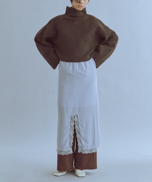 EN NEUME(エンノイム)の「Modern Wide Silhouette Knit(ニット/セーター・レディース・ブラウン/ブラック/ブルー・FREE)」の6枚目の写真