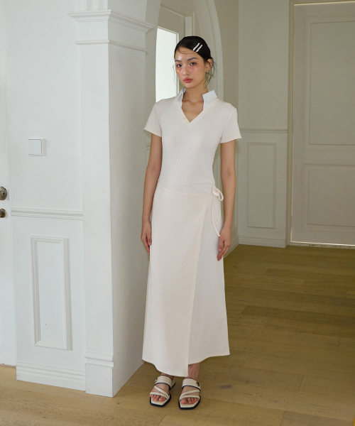 SALON DE YOHN(サロンドヨーン)の「Shirt Detail Long Wrap Dress_ Ivory(ワンピース・レディース・その他・MEDIUM/SMALL)」の1枚目の写真