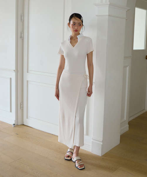 SALON DE YOHN(サロンドヨーン)の「Shirt Detail Long Wrap Dress_ Ivory(ワンピース・レディース・その他・MEDIUM/SMALL)」の3枚目の写真