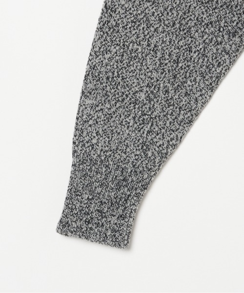 HELIOPOLE（エリオポール）の「MIXED YARN V NECK CARDIGAN（カーディガン/ボレロ・レディース・ブラック/ブルー・38）」の5枚目の写真