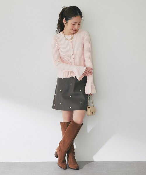 La boutique BonBon(ラブティックボンボン)の「【春まで使える!】フリルリブニットカーディガン(カーディガン/ボレロ・レディース・ピンク/ホワイト/ライトグレー・FREE)」の8枚目の写真