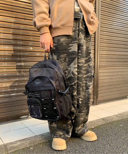 pyornim(ピョルニム)の「【A4サイズ対応】大容量 メッシュポケット ナイロン バックパック 通学 通勤 デイリー ユニセックス(バックパック/リュック・メンズ・ホワイト/ブラック・F)」の21枚目の写真