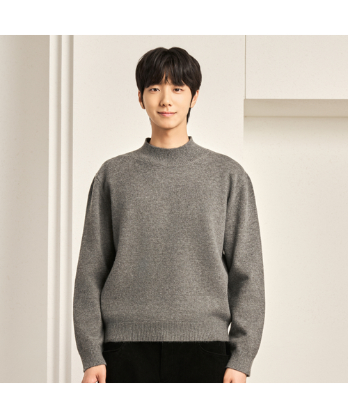 HYOJI(ヒョージ)の「FW ウォッシャブル ソフトタッチ モックネック クロップドニット (4カラー)(ニット/セーター・メンズ・クリーム/ブラック/ブラウン/チャコール・M/L/XL)」の2枚目の写真