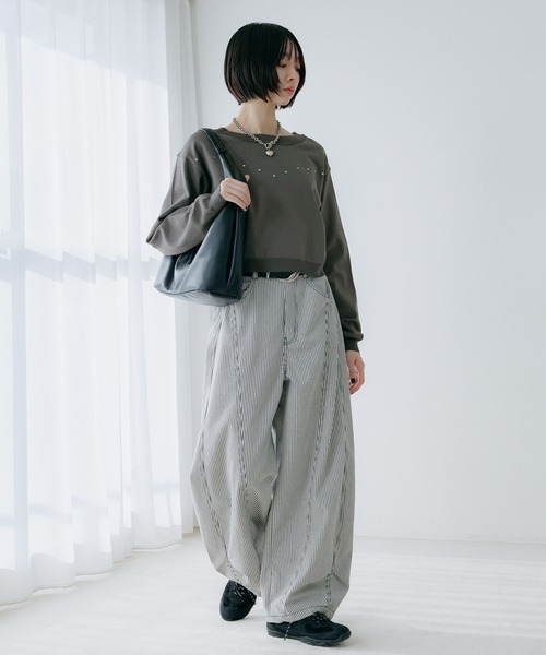 PAGEBOY（ページボーイ）の「スタッズルーズネックプルオーバー（ニット/セーター・レディース・ブラック/オフホワイト/ブルー/チャコールグレー・FREE）」の20枚目の写真