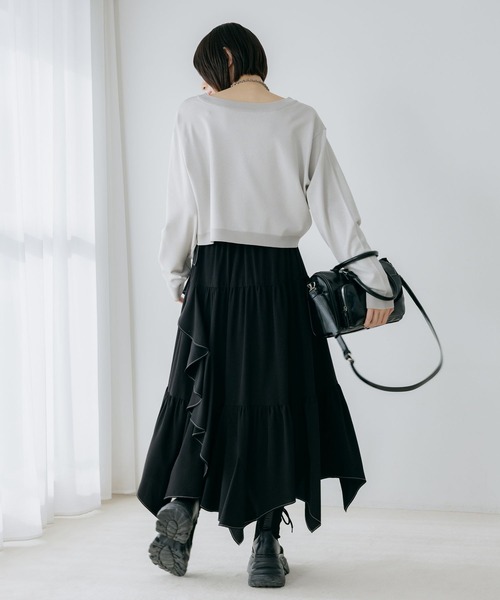 PAGEBOY（ページボーイ）の「スタッズルーズネックプルオーバー（ニット/セーター・レディース・ブラック/オフホワイト/ブルー/チャコールグレー・FREE）」の8枚目の写真