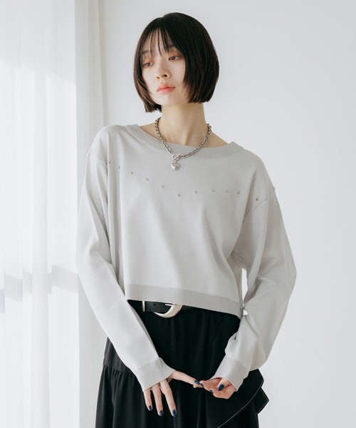 PAGEBOY（ページボーイ）の「スタッズルーズネックプルオーバー（ニット/セーター・レディース・ブラック/オフホワイト/ブルー/チャコールグレー・FREE）」の10枚目の写真