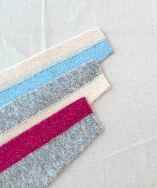 Q（キュー）の「やわもちラインニット（ニット/セーター・レディース・ライトグレー/ライトブルー/アイボリー・MEDIUM）」の7枚目の写真